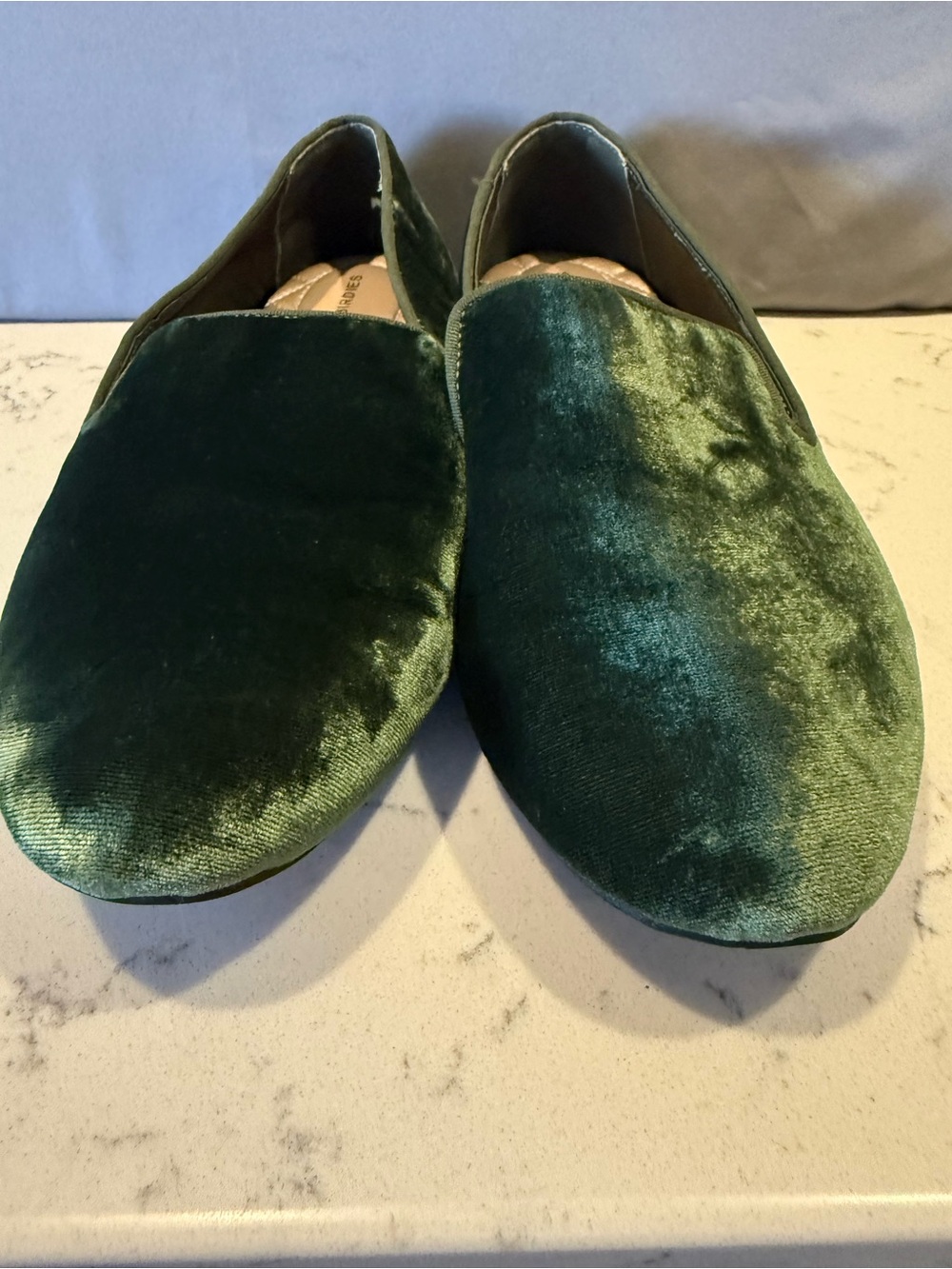 Birdies women’s Velvet Slip-On Loafers in Forest Green - Picture 3 of 15